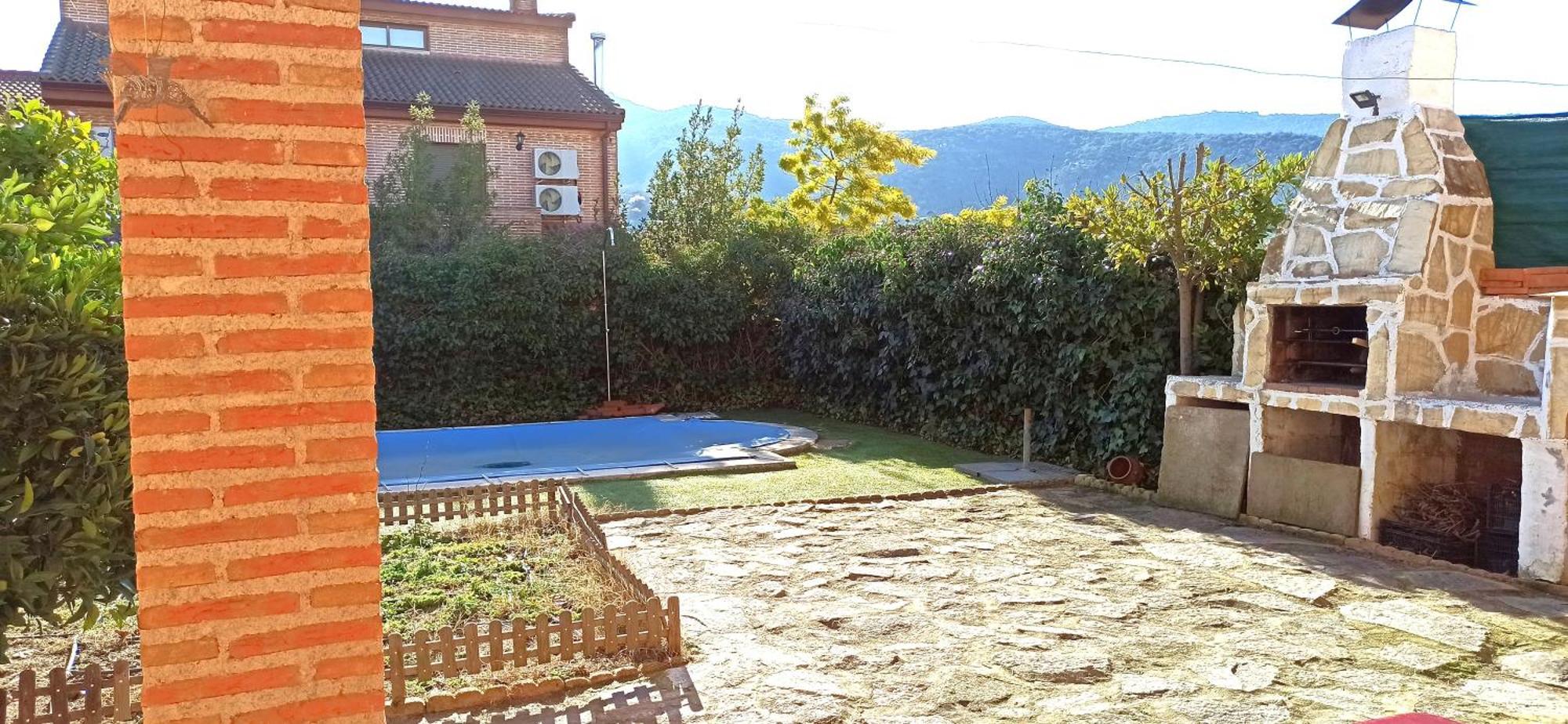 La Higuera De Gredos Villa Higuera de las Duenas Exterior photo